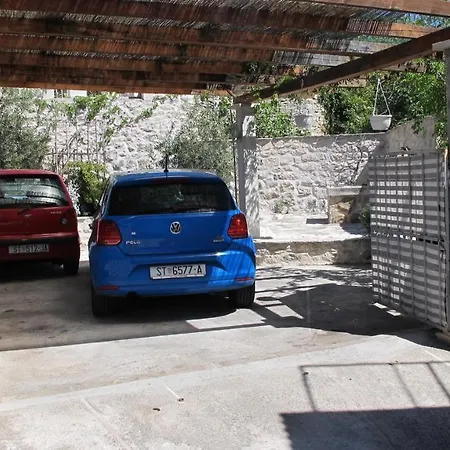 Apartment With A Parking Space Selca, Brac - 18230 Selca (Brac)